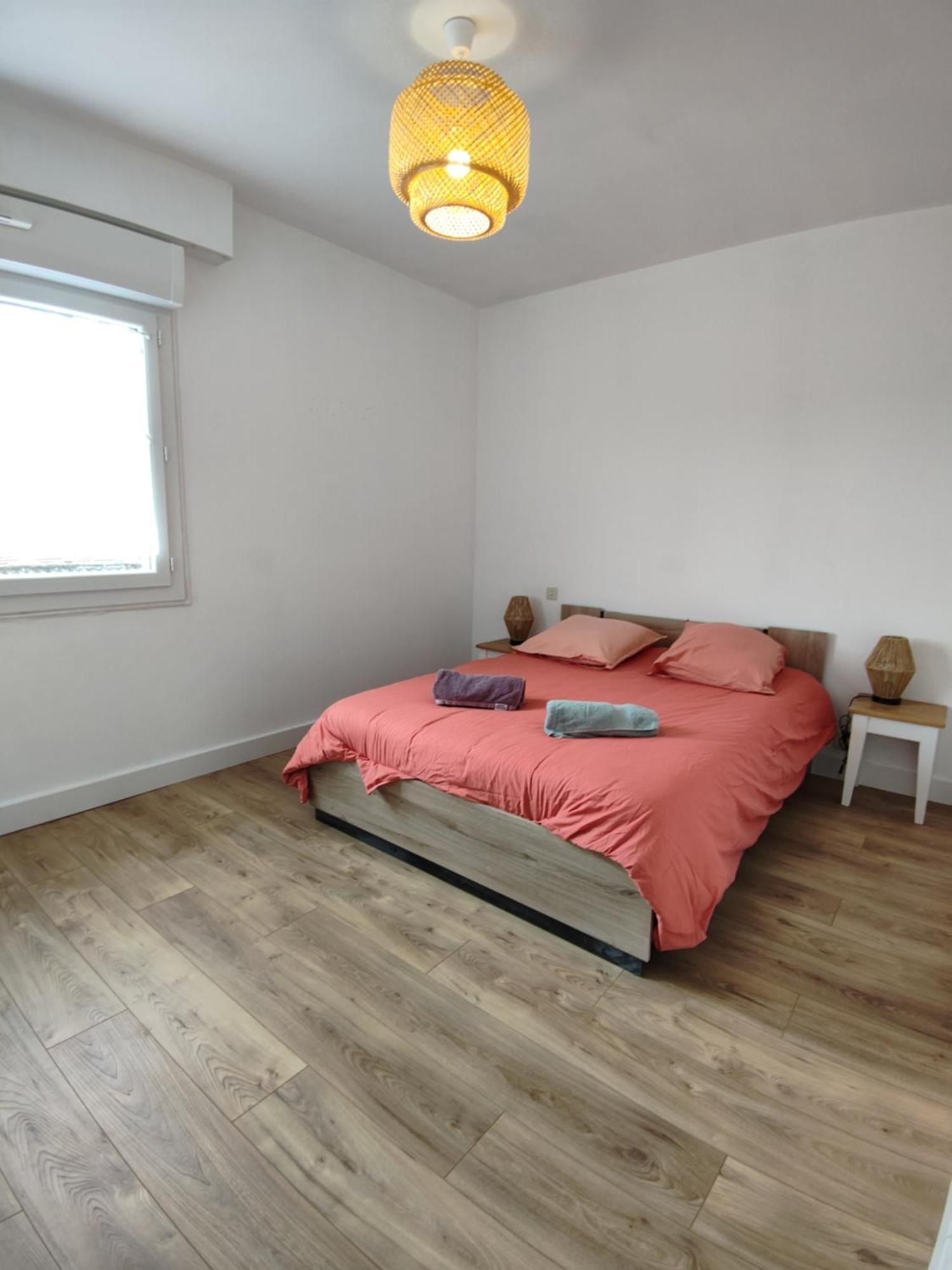 Gasperi Apartment Brive-la-Gaillarde Bagian luar foto